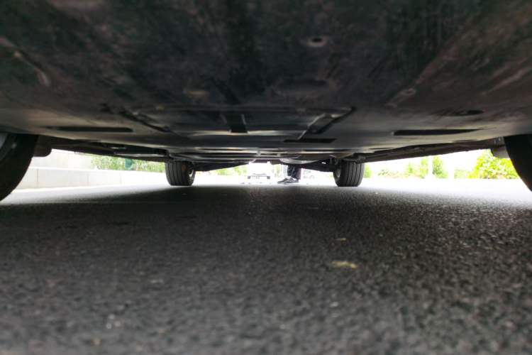 Used Bestune M9 2023 2.0T Ultimate Edition Chassis Front