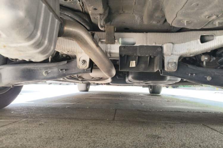 Used Bestune M9 2023 2.0T Prestige Edition Chassis Rear
