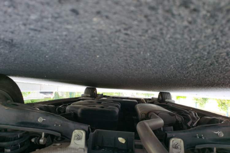 Used Bestune M9 2023 2.0T Ultimate Edition Chassis Rear