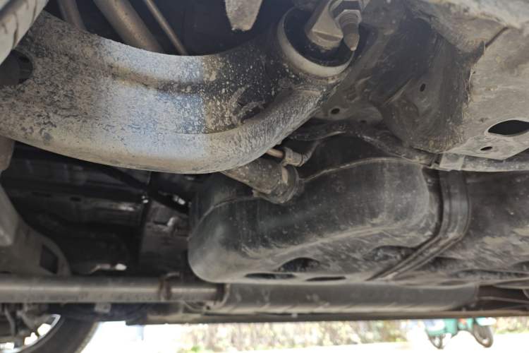 Used Bestune M9 2023 2.0T Ultimate Edition Chassis Rear Right