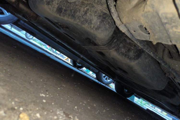 Used Bestune M9 2023 2.0T Ultimate Edition Chassis Rear Right