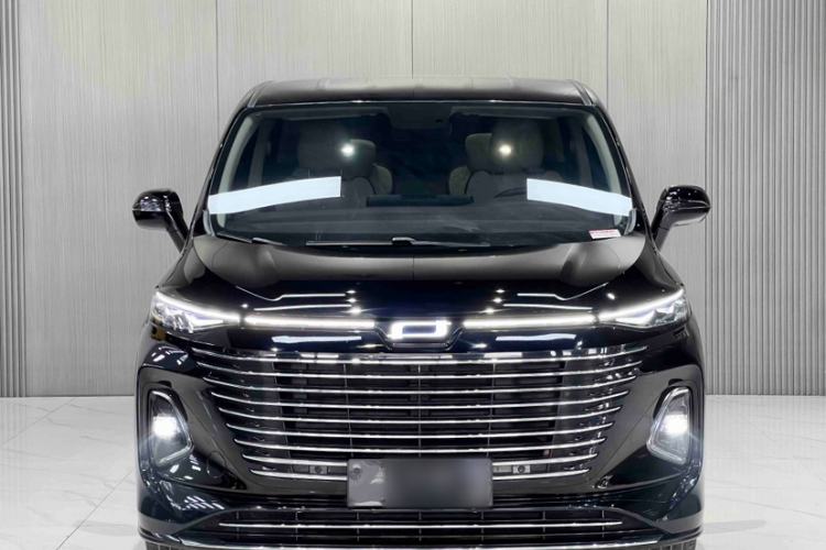 Used Bestune M9 2023 2.0T Prestige Edition Exterior 1