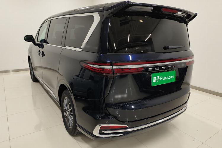 Used Bestune M9 2023 2.0T Ultimate Edition Exterior 2