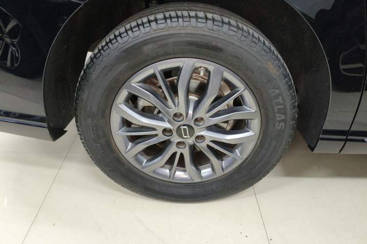 Used Bestune M9 2023 2.0T Ultimate Edition Exterior 5