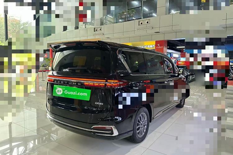 Used Bestune M9 2023 2.0T Prestige Edition Exterior 5