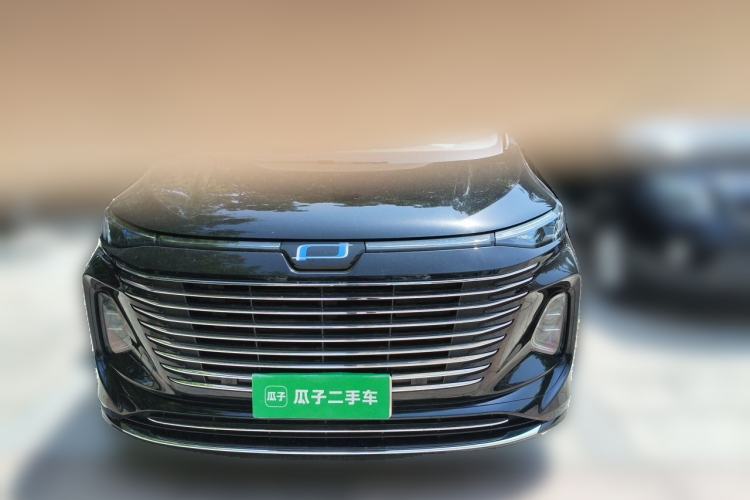 Used Bestune M9 2023 2.0T Prestige Edition Front