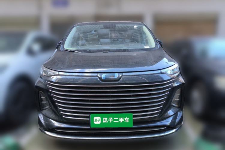 Used Bestune M9 2023 2.0T Ultimate Edition Front