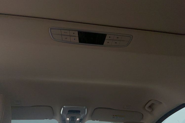 Used Bestune M9 2023 2.0T Prestige Edition Headliner