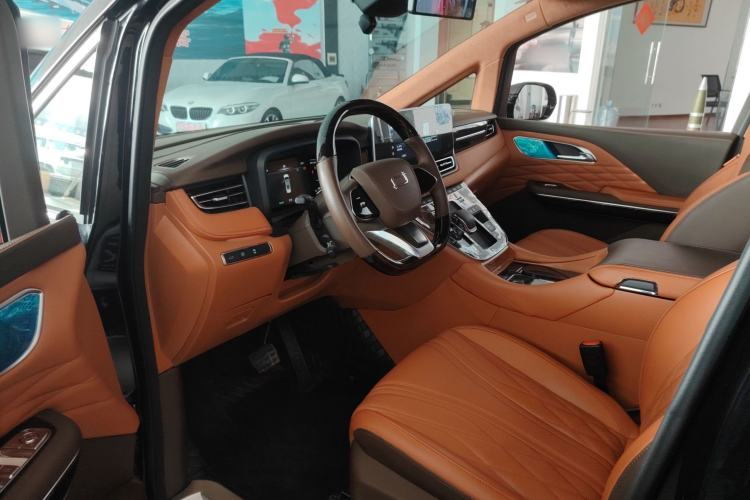 Used Bestune M9 2023 2.0T Ultimate Edition Left Front Seat