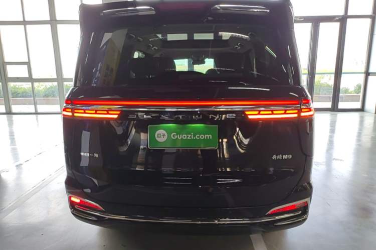 Used Bestune M9 2023 2.0T Prestige Edition Rear