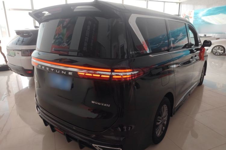 Used Bestune M9 2023 2.0T Ultimate Edition Rear Right 45 Deg