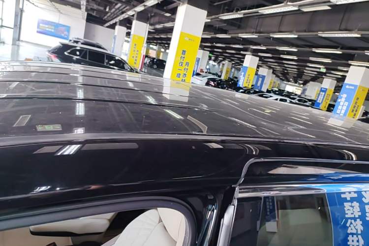 Used Bestune M9 2023 2.0T Prestige Edition Roof