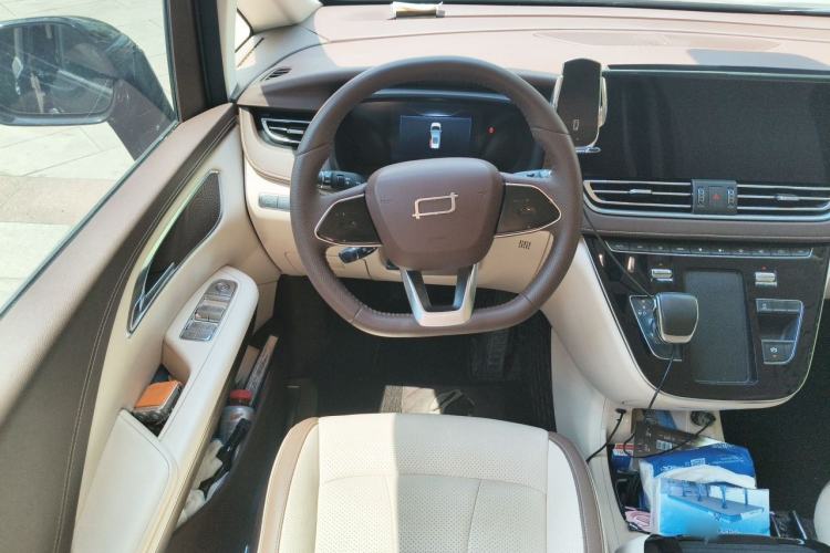 Used Bestune M9 2023 2.0T Prestige Edition Steering Wheel