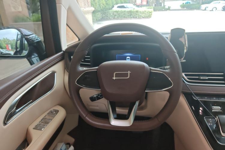 Used Bestune M9 2023 2.0T Prestige Edition Steering Wheel
