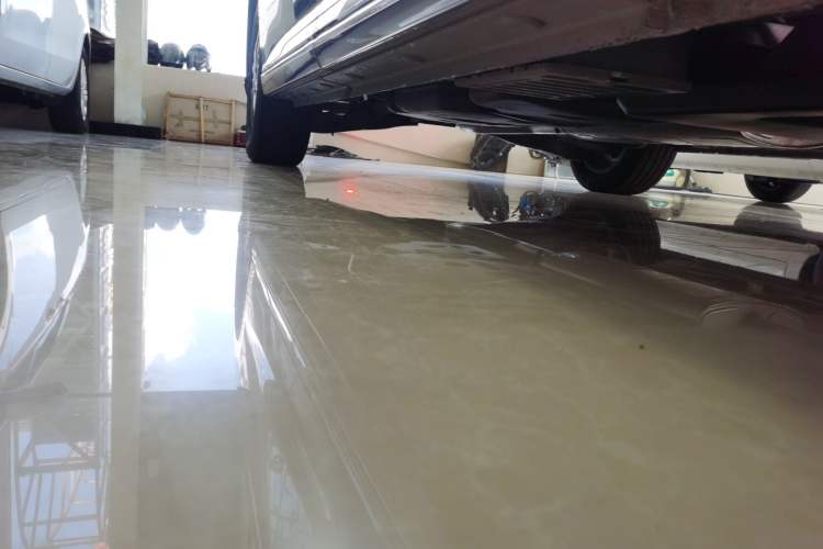 Used Bestune M9 2023 2.0T Prestige Edition Right Side Sill