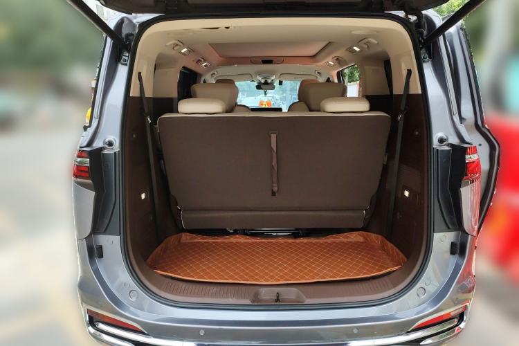 Used Bestune M9 2023 2.0T Ultimate Edition Trunk