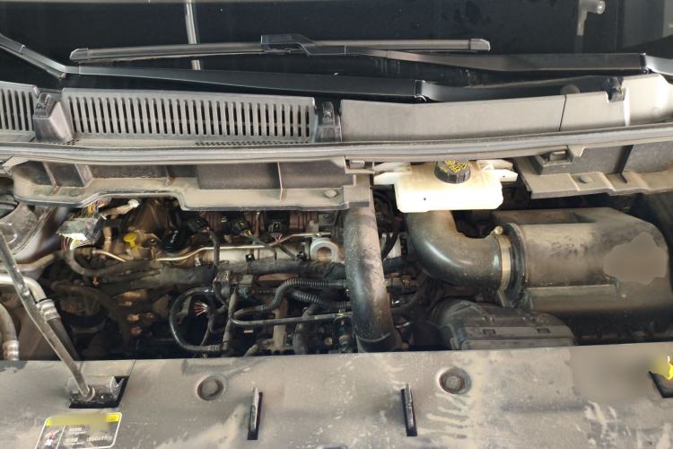 Used Bestune M9 2023 2.0T Ultimate Edition Engine Bay