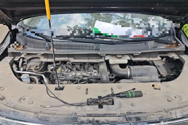 Used Bestune M9 2023 2.0T Ultimate Edition Engine Bay