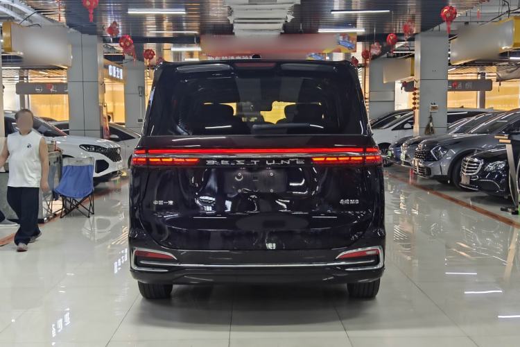 Used Bestune M9 2023 2.0T Ultimate Edition Exterior 4