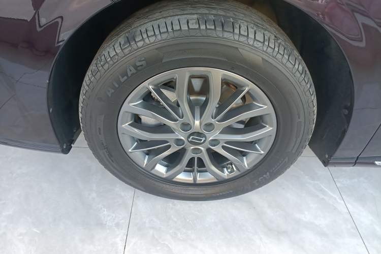 Used Bestune M9 2023 2.0T Ultimate Edition Exterior 7