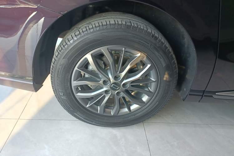 Used Bestune M9 2023 2.0T Ultimate Edition Exterior 8