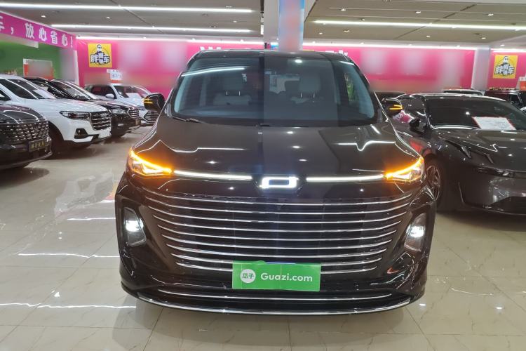 Used Bestune M9 2023 2.0T Ultimate Edition Front