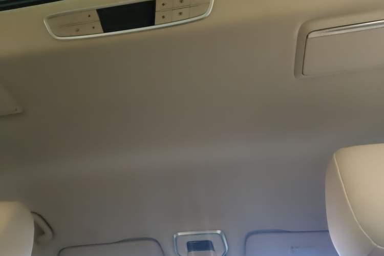 Used Bestune M9 2023 2.0T Ultimate Edition Headliner