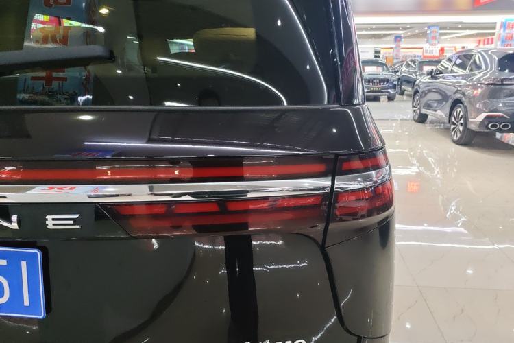 Used Bestune M9 2023 2.0T Ultimate Edition Right Rear Taillight