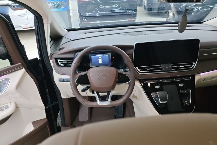 Used Bestune M9 2023 2.0T Ultimate Edition Steering Wheel