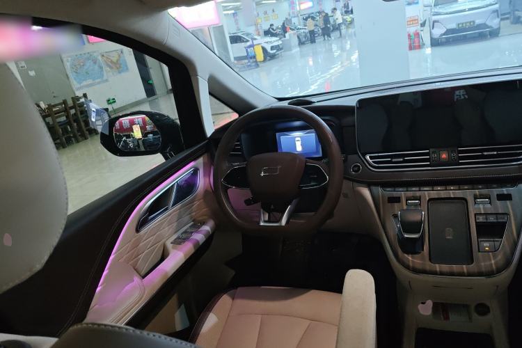 Used Bestune M9 2023 2.0T Ultimate Edition Steering Wheel