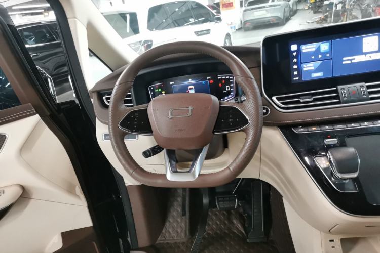 Used Bestune M9 2023 2.0T Prestige Edition Steering Wheel