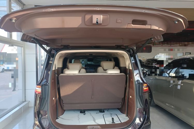 Used Bestune M9 2023 2.0T Ultimate Edition Trunk