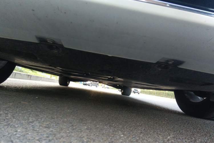 Used Bestune M9 2023 2.0T Prestige Edition Chassis Front