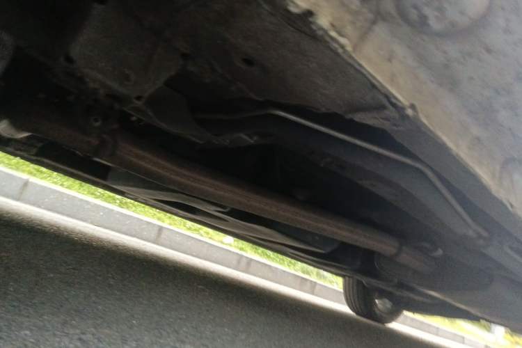 Used Bestune M9 2023 2.0T Prestige Edition Chassis Front Left