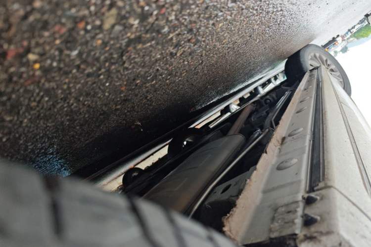 Used Bestune M9 2023 2.0T Ultimate Edition Chassis Rear Left