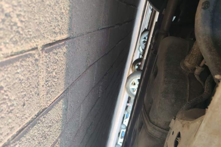 Used Bestune M9 2023 2.0T Prestige Edition Chassis Rear Right
