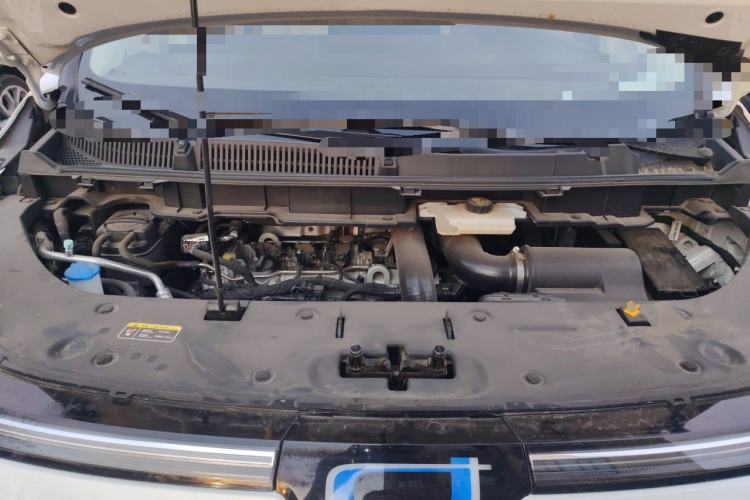 Used Bestune M9 2023 2.0T Prestige Edition Engine Bay
