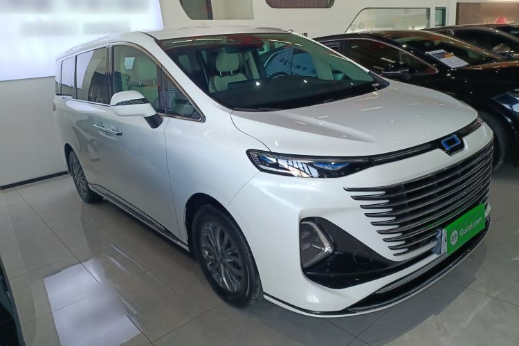 Used Bestune M9 2023 2.0T Prestige Edition Exterior 1