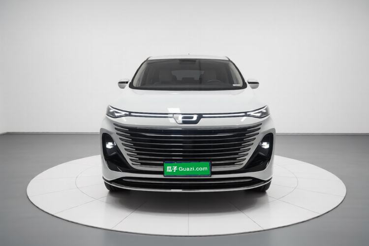 Used Bestune M9 2023 2.0T Ultimate Edition Front