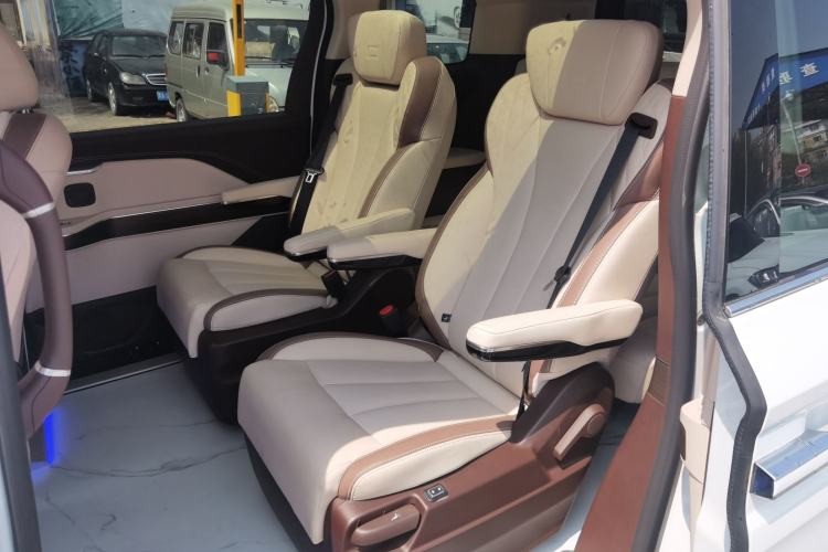 Used Bestune M9 2023 2.0T Prestige Edition Left Rear Seat