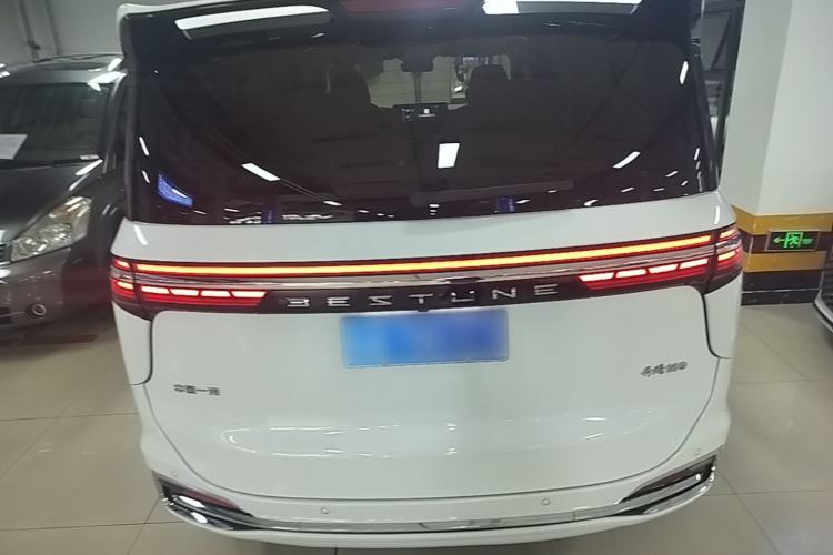 Used Bestune M9 2023 2.0T Ultimate Edition Rear