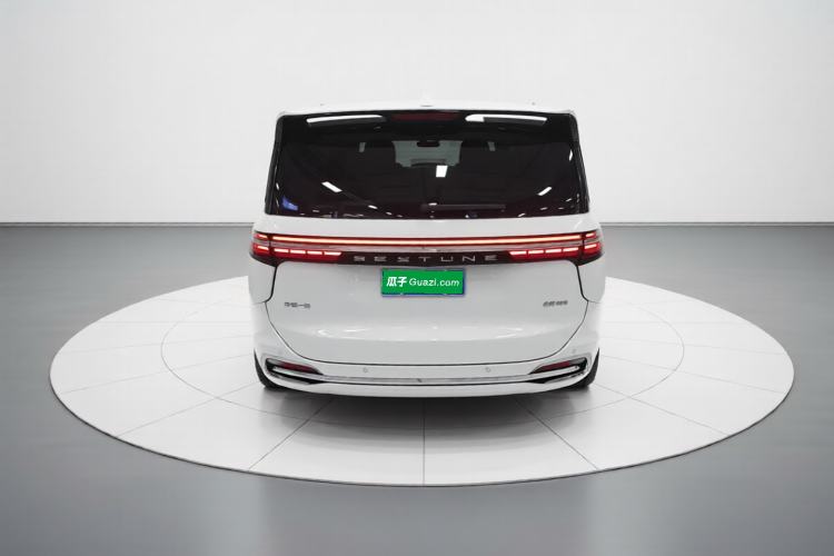Used Bestune M9 2023 2.0T Ultimate Edition Rear