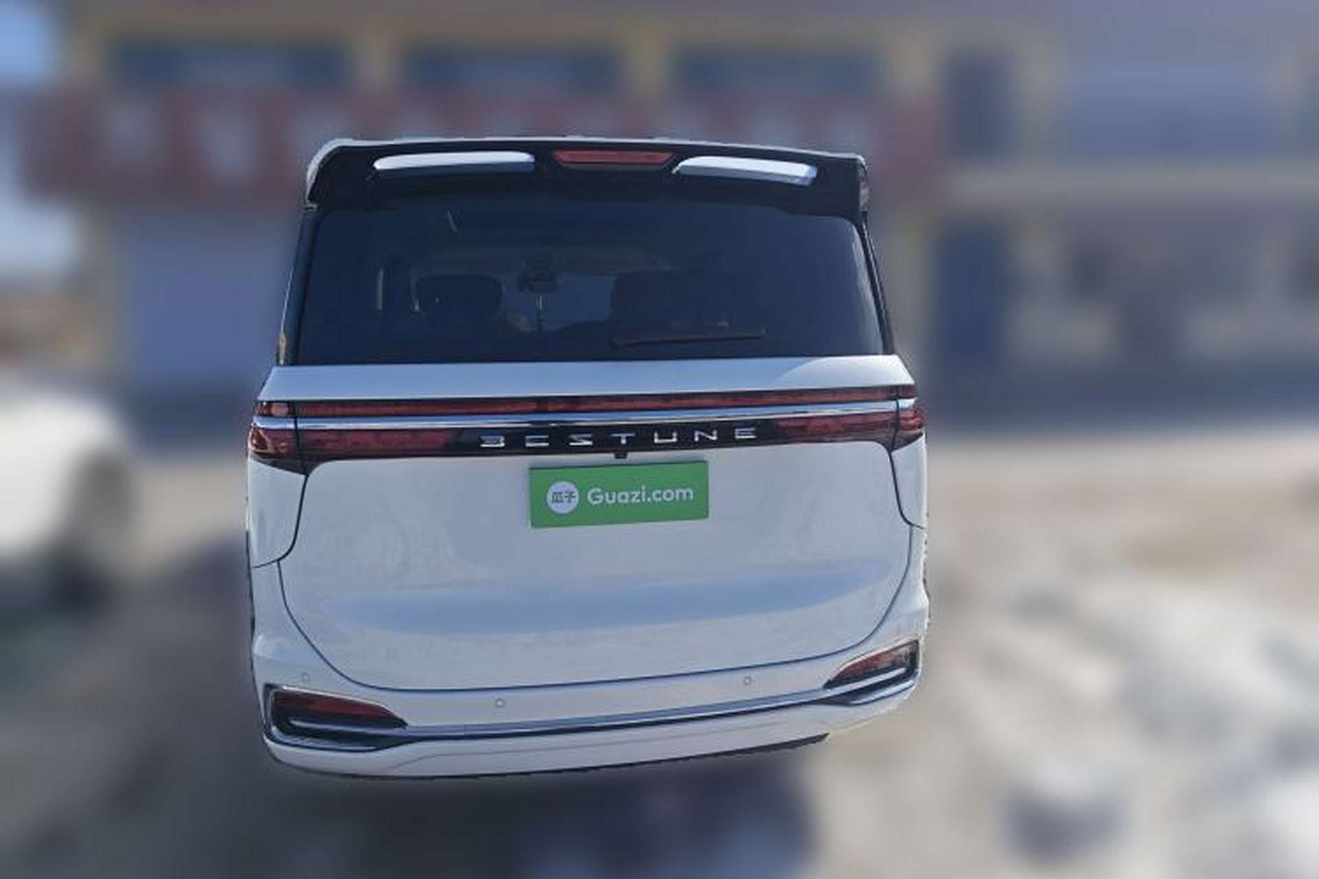 Used Bestune M9 2023 2.0T Prestige Edition Rear