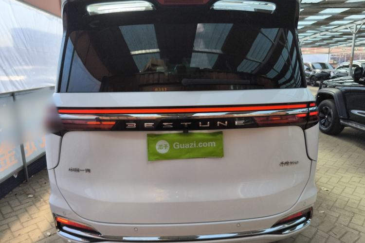 Used Bestune M9 2023 2.0T Ultimate Edition Rear