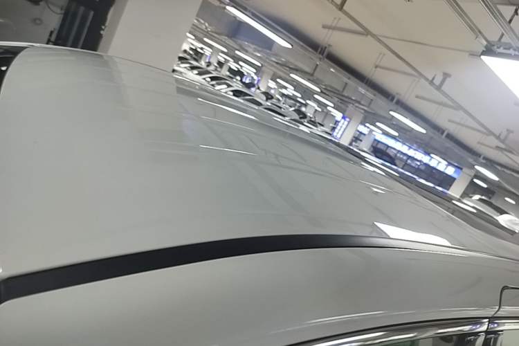 Used Bestune M9 2023 2.0T Ultimate Edition Roof