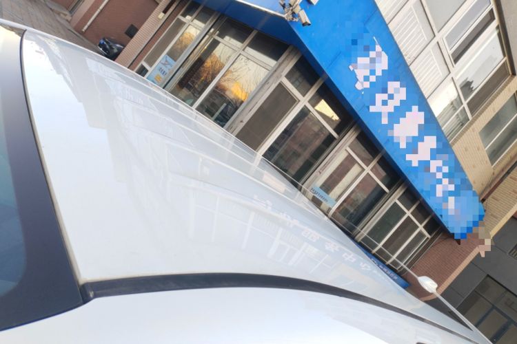 Used Bestune M9 2023 2.0T Prestige Edition Roof