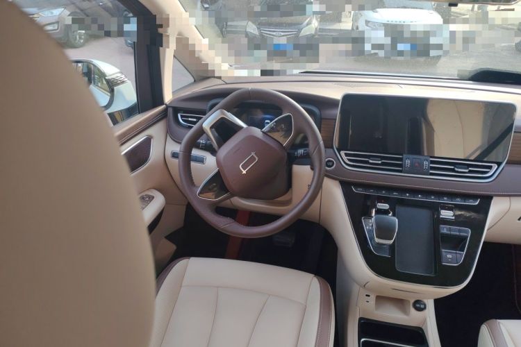 Used Bestune M9 2023 2.0T Prestige Edition Steering Wheel