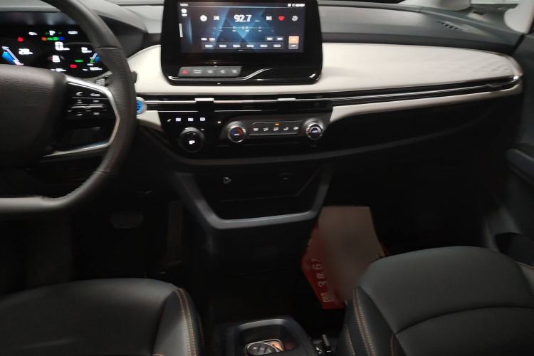 Used Bestune NAT 2023 PRO Comfort Travel Edition 419km Audio And AC Panel