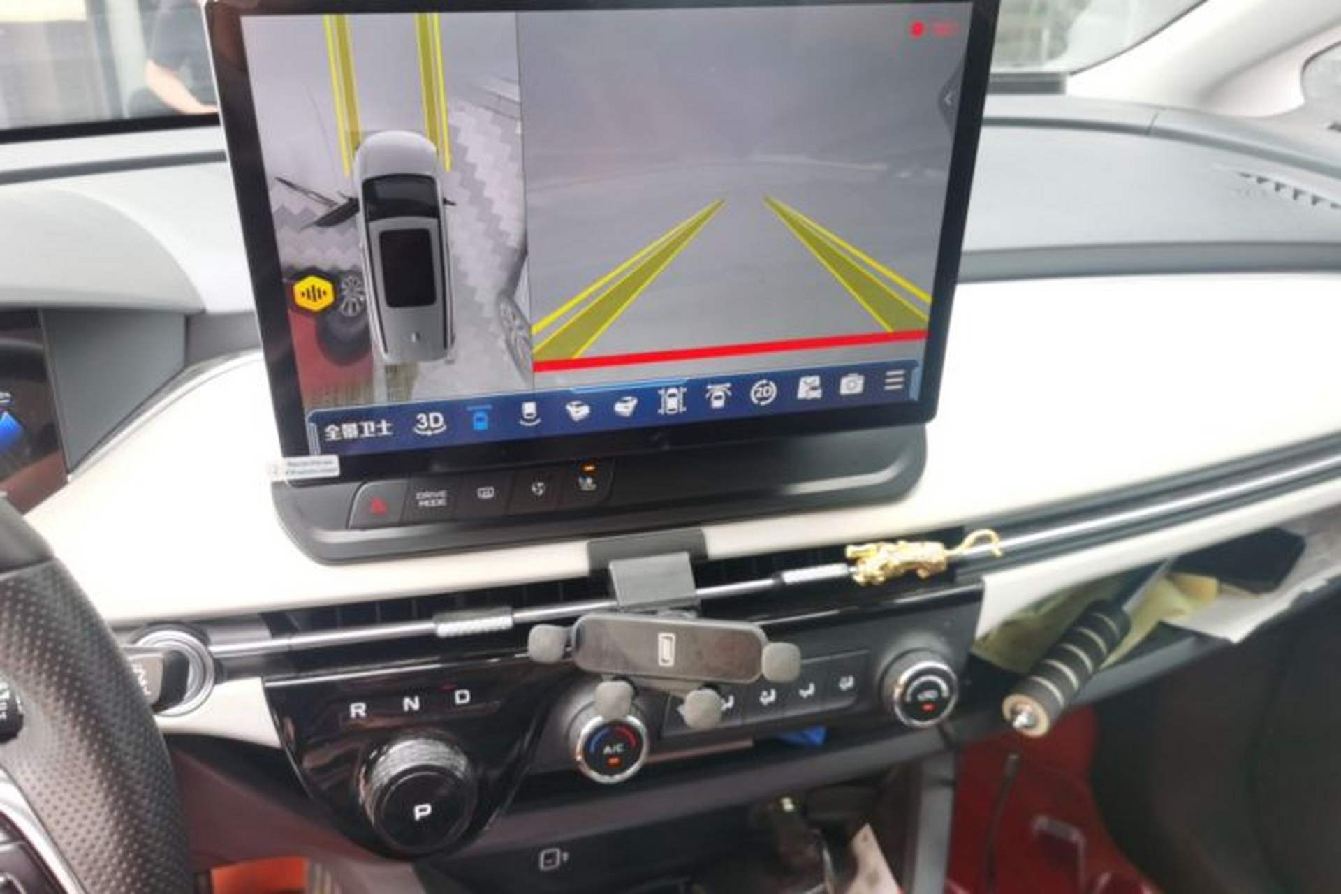 Used Bestune NAT 2023 PRO Comfortable Travel Battery-Swap Version 401km Audio And AC Panel