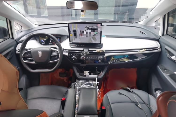 Used Bestune NAT 2023 PRO Comfortable Travel Battery-Swap Version 401km Center Console